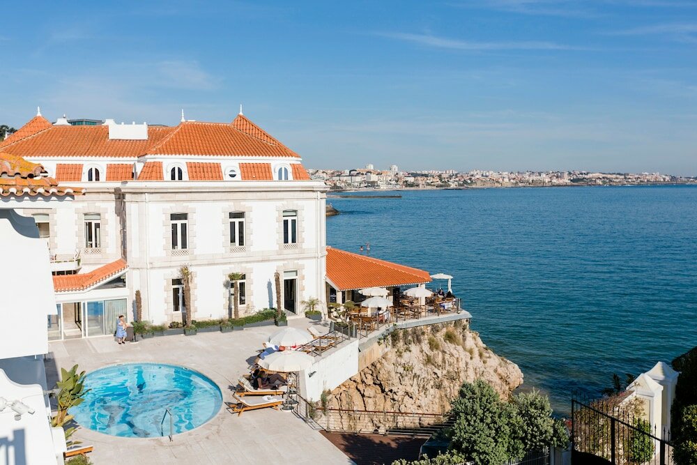 Фото The Albatroz Hotel