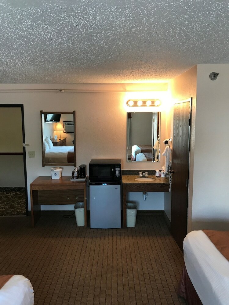 Фото Super 8 by Wyndham Rapid City