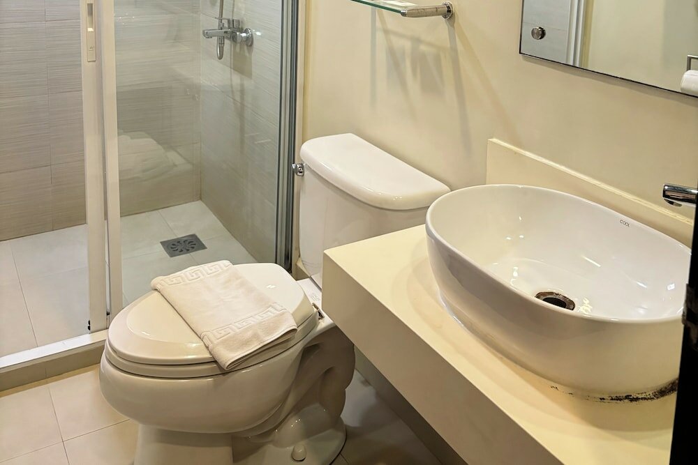 Фото Sugbutel Family Hotel