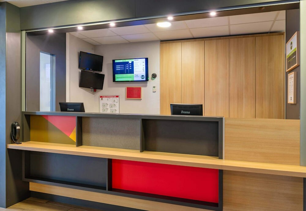 Фото B&b Hotel Lyon Centre Monplaisir