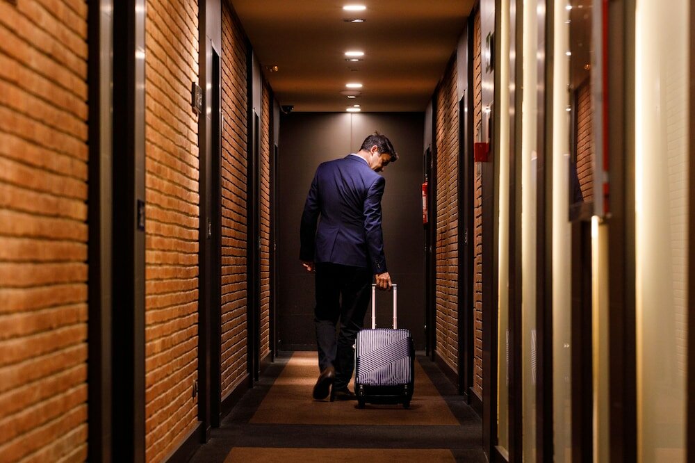 Фото Aparthotel Mariano Cubi Barcelona