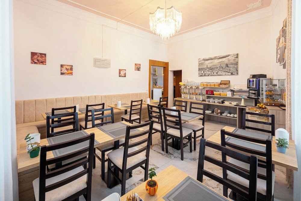 Фото Lilium Hotel