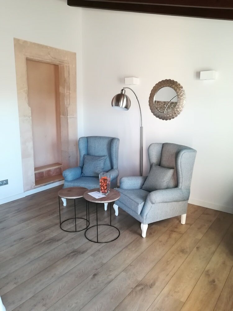 Фото Bennoc Petit Hotel