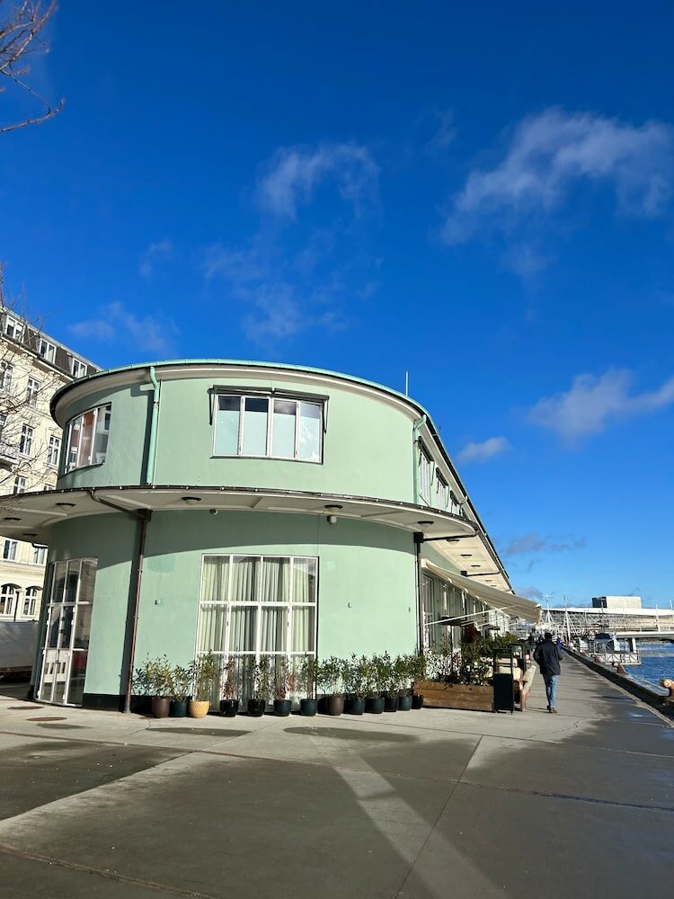 Фото Hotel Maritime