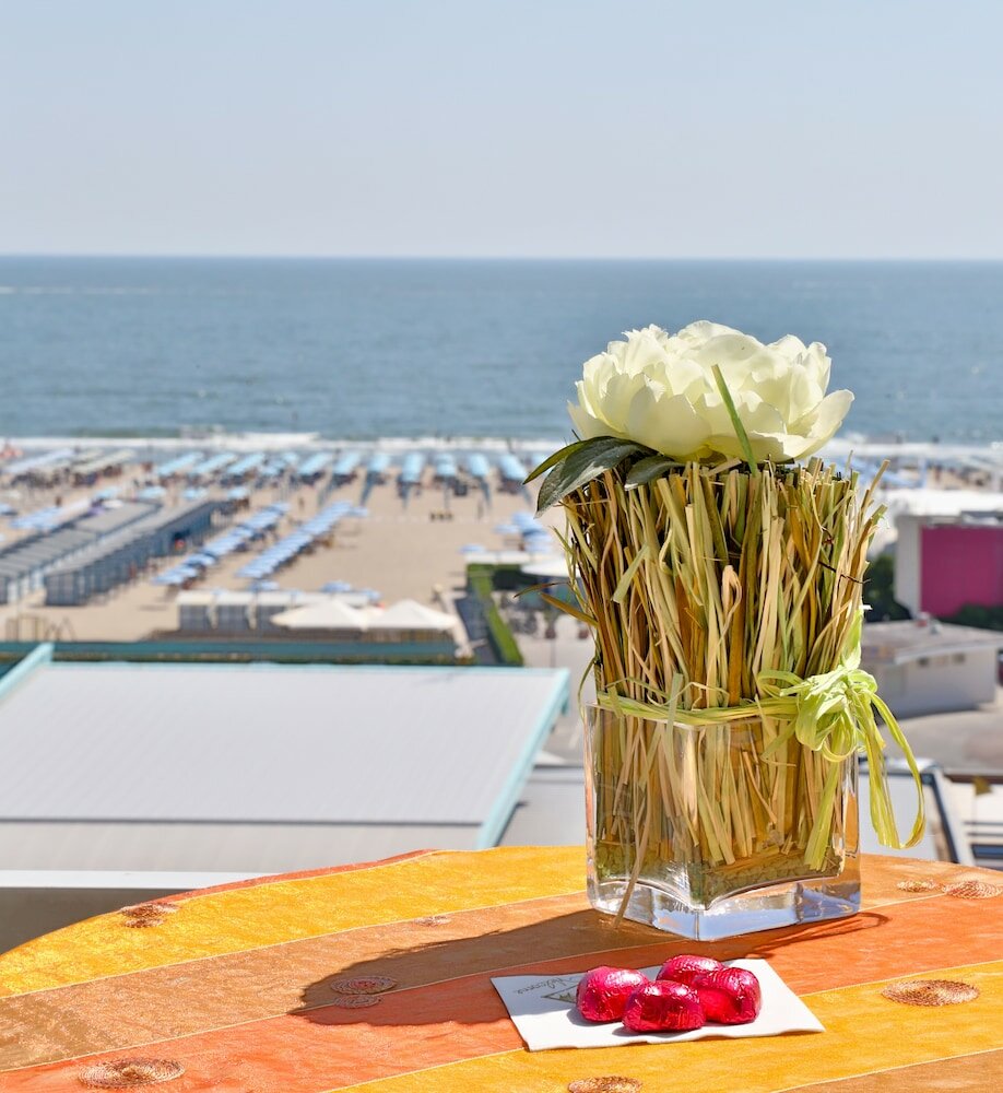 Фото Hotel Bristol