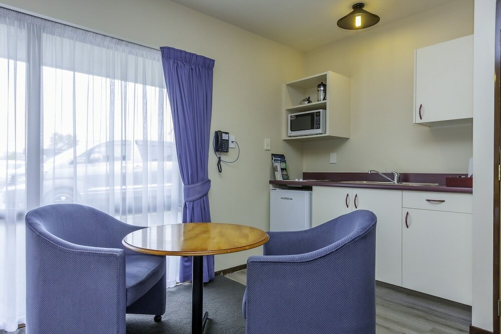 Фото Deans Bush Motel