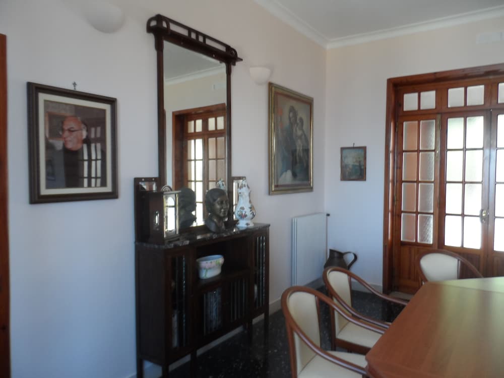 Фото Ancelle Sorrento