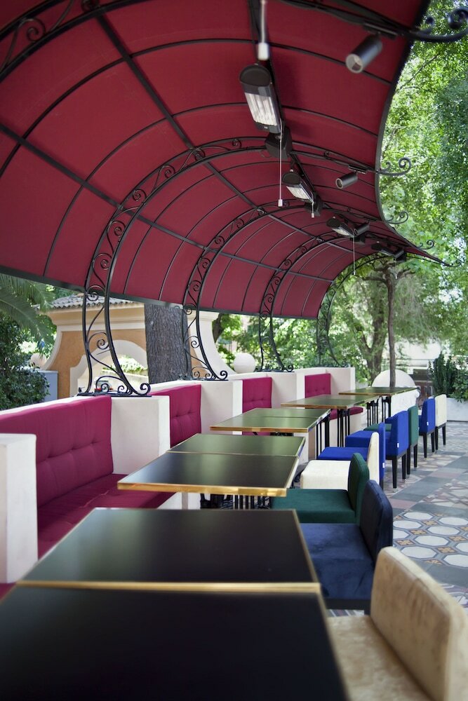 Фото The Corner Roma