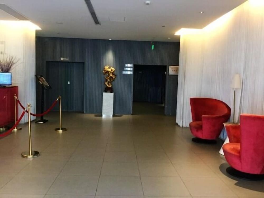 Фото Jinjiang Inn Jinshan City Sands