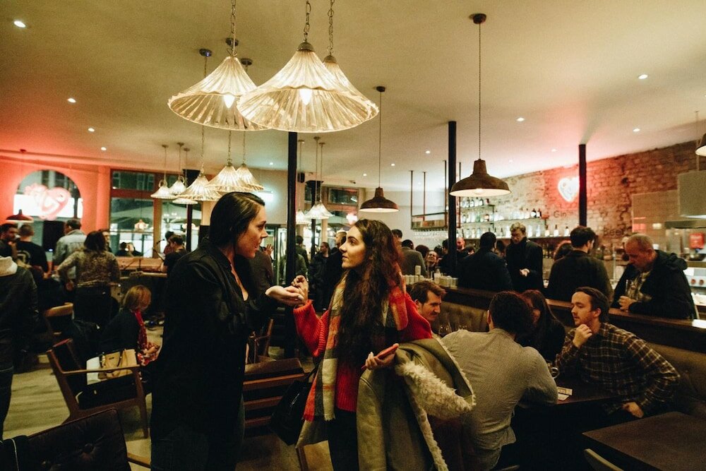 Фото PubLove  The Crown Battersea