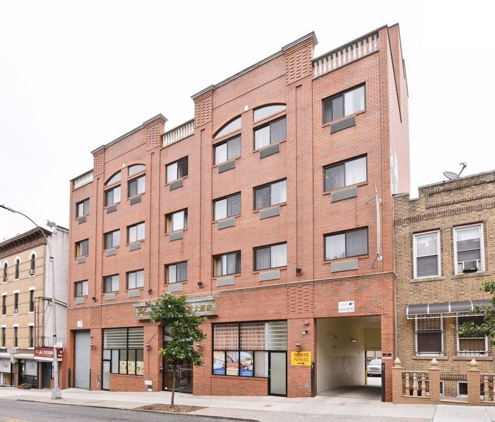 Фото Phoenix Hotel