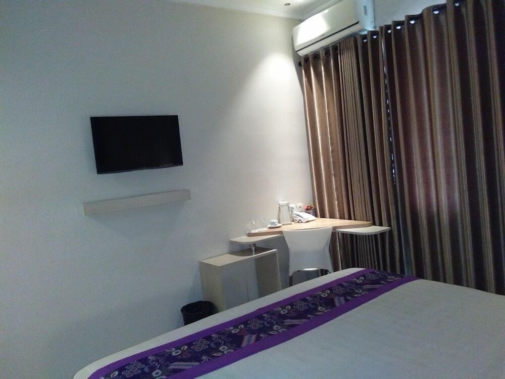 Фото Laxston Hotel by Front One