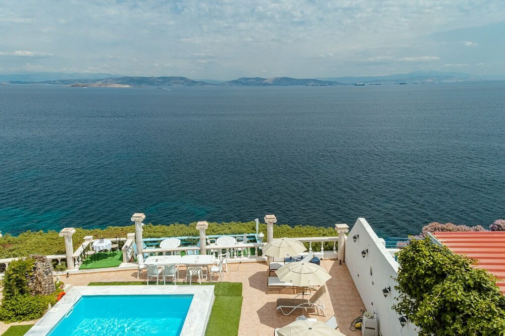 Фото Mistral Apartments Aegina