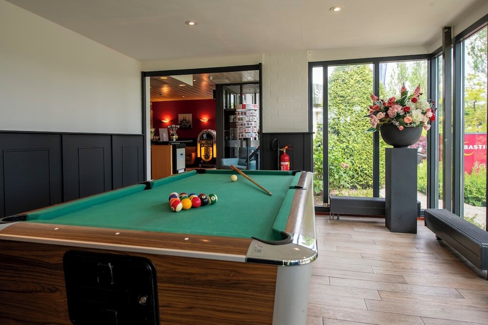 Фото Bastion Hotel Schiphol Hoofddorp