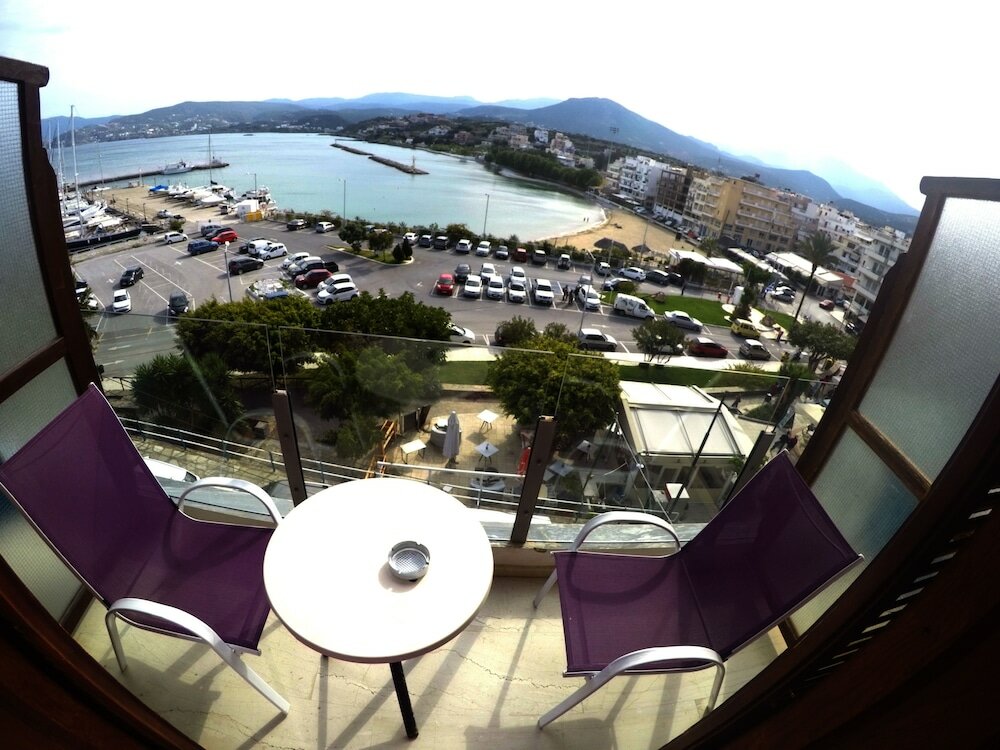 Фото отеля 3