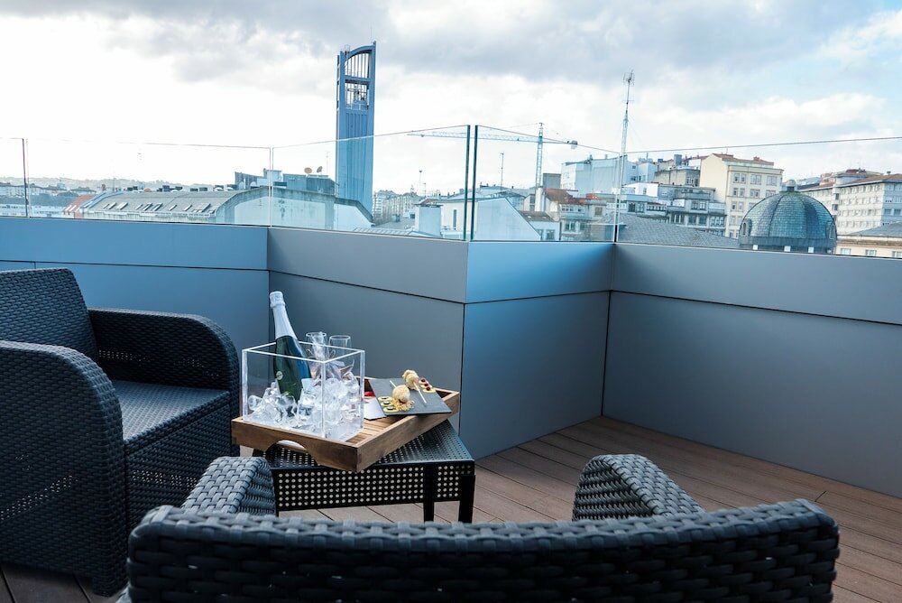 Фото Hotel Plaza