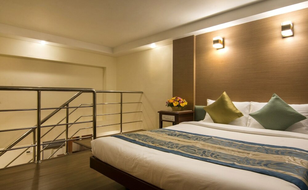 Фото Shenbaga Hotel and Convention Centre