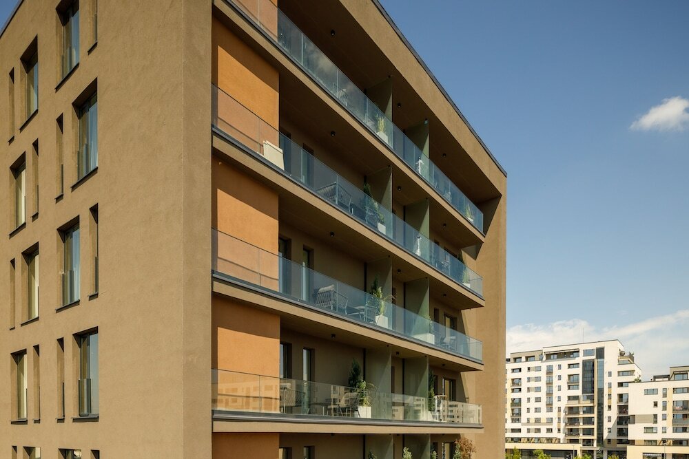 Фото Qosmo Brasov Hotel