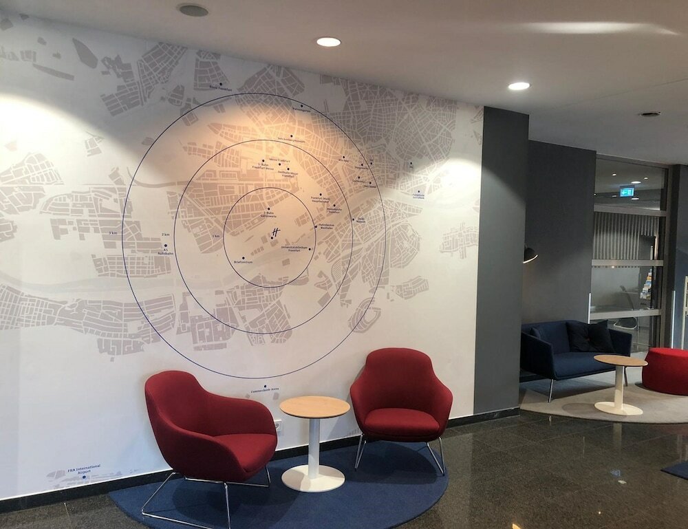 Фото Holiday Inn Express Frankfurt Messe