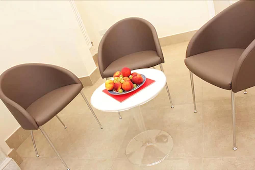 Фото Brentwood Guest House Hotel