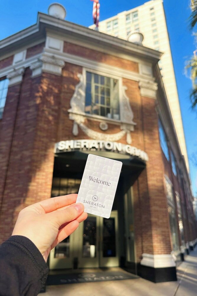 Фото Sheraton Grand Sacramento Hotel