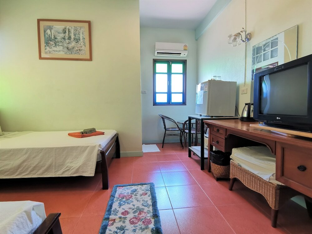 Фото Baan Por Jai