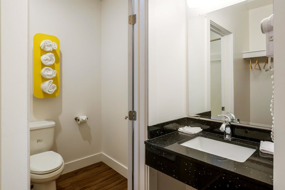 Фото Motel 6 Moncton, NB