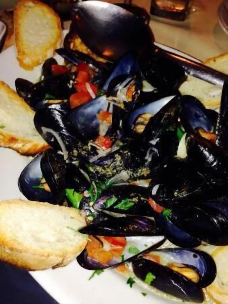 Фото Cordial Hotel