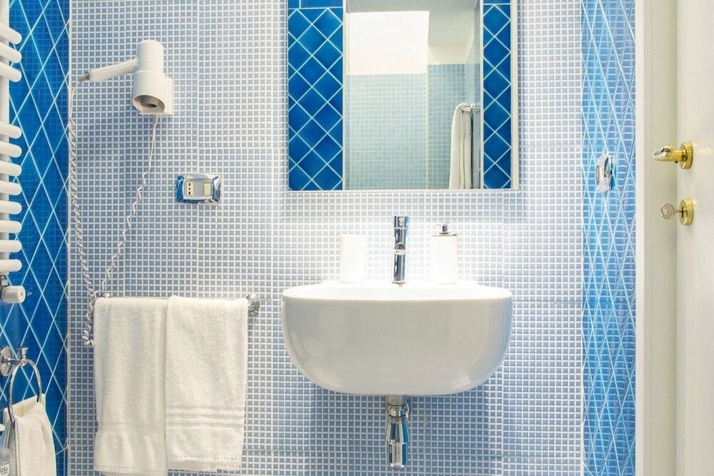 Фото Il Ventre di Napoli Broggia