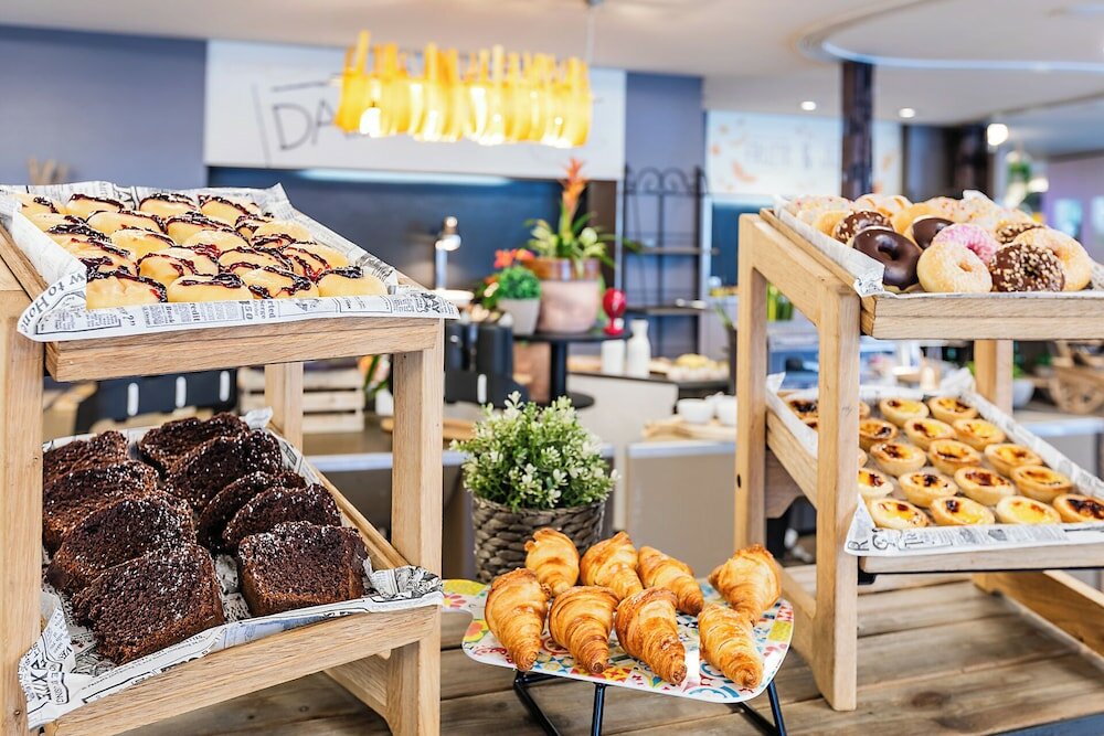 Фото Novotel Setubal