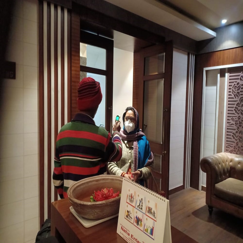 Фото Hotel Jataka Inn