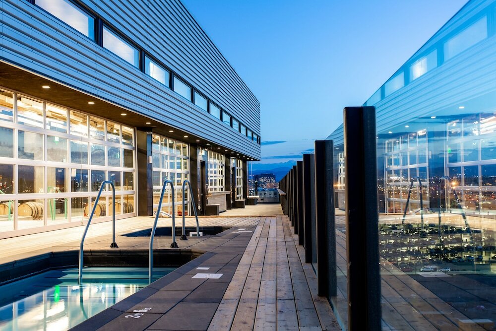 Фото The Source Hotel