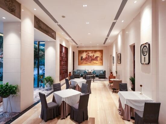 Фото 93978322617