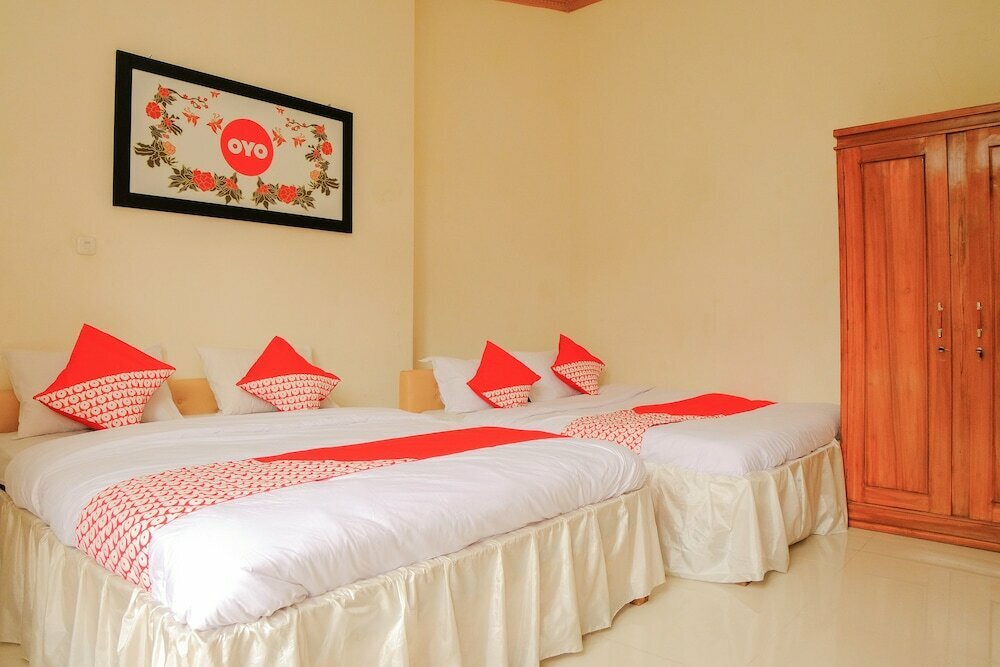 Hotel Oyo 414 Loji Rejo Guest House, East Java, photo