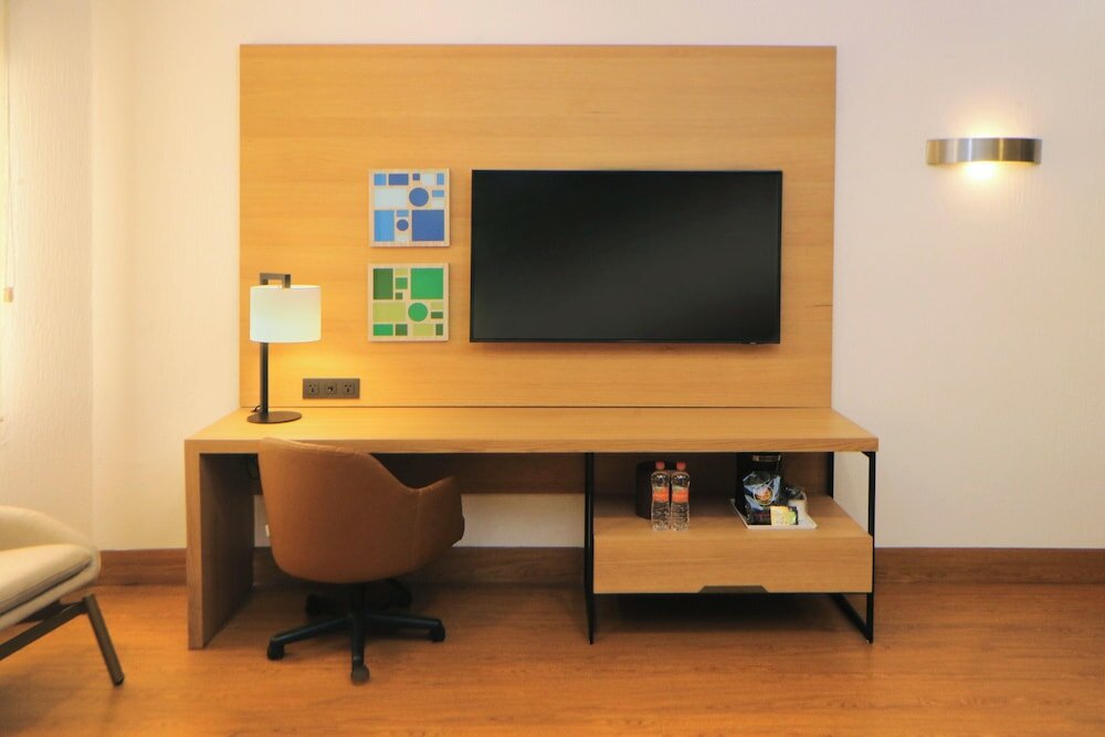 Фото Holiday Inn Tijuana Zona Rio Hotel