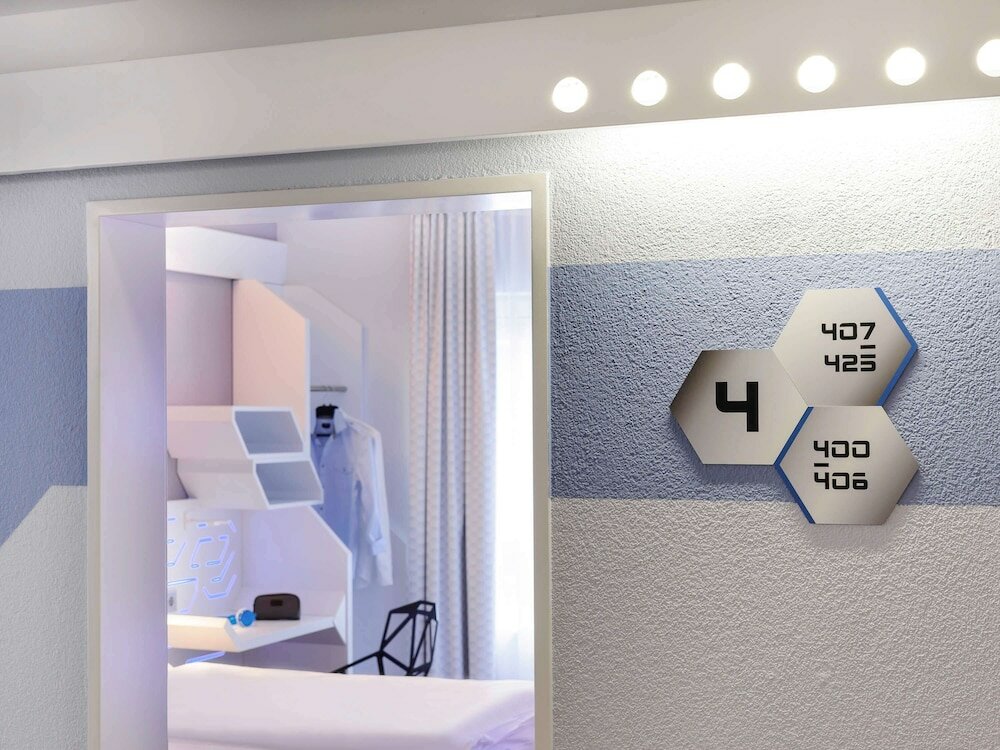 Фото B&b Hotel Bremen-Altstadt