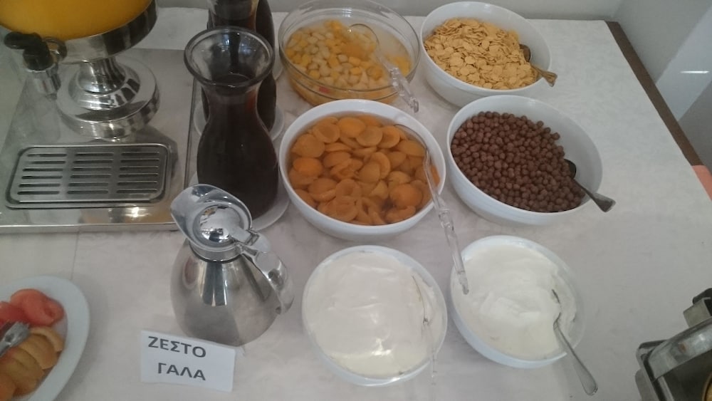 Фото Paralia Beach Boutique Hotel