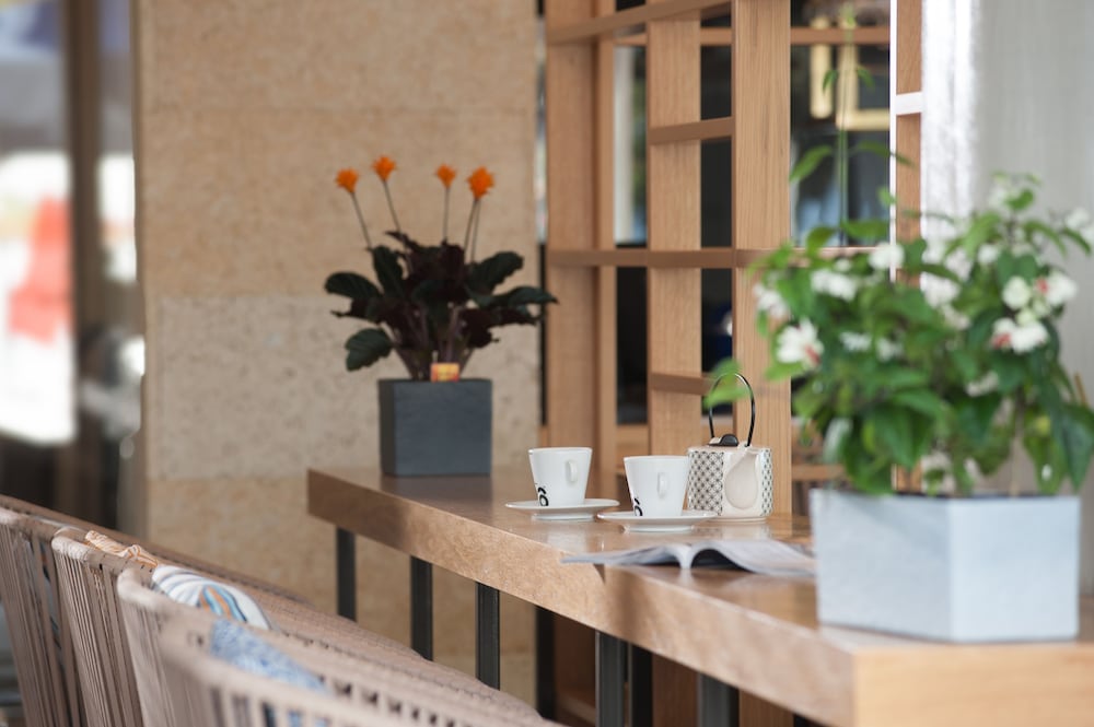 Фото Seasabelle Hotel near Athens Airport