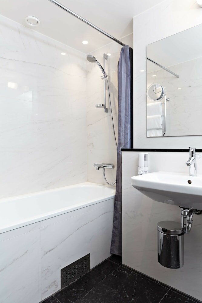 Фото Sure Hotel by Best Western Arena