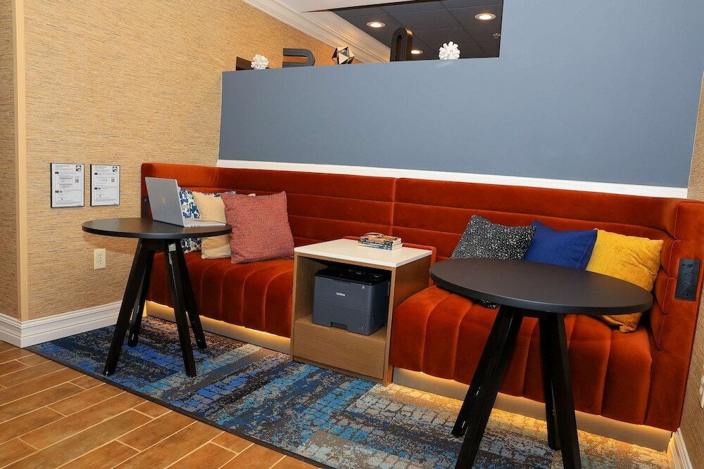 Фото Hampton Inn Atlanta-Canton