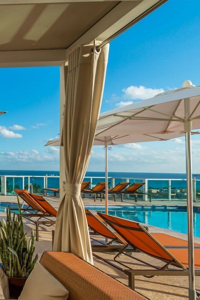 Фото Miami Vacation Rentals - Coconut Grove