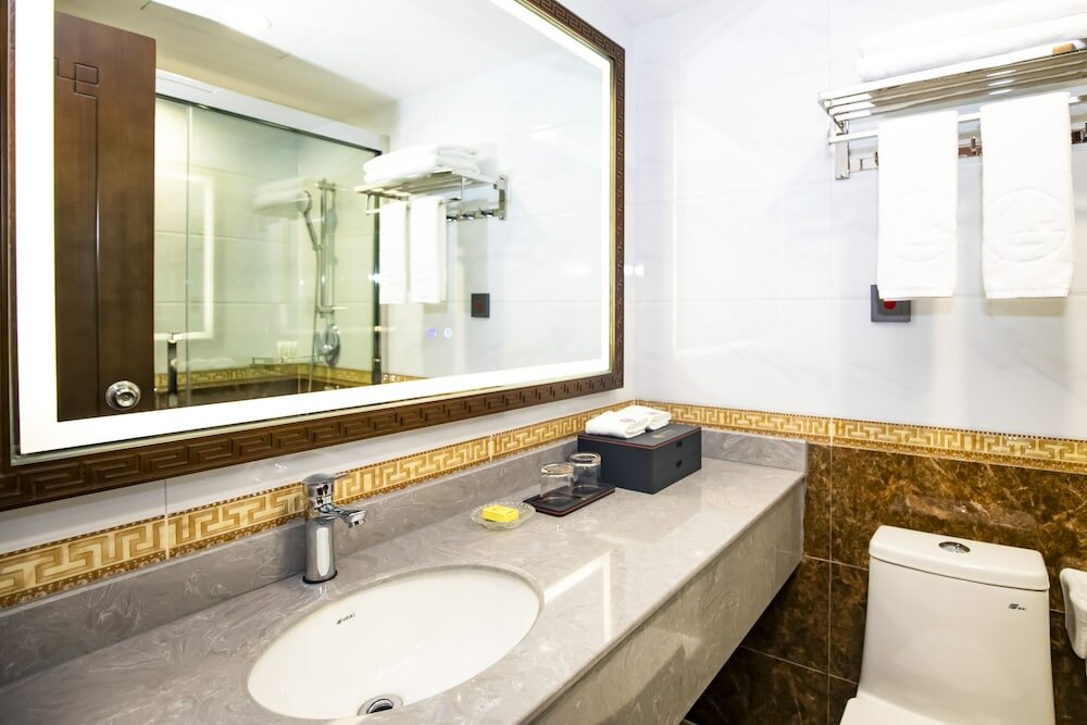 Фото Fu Hua Hotel