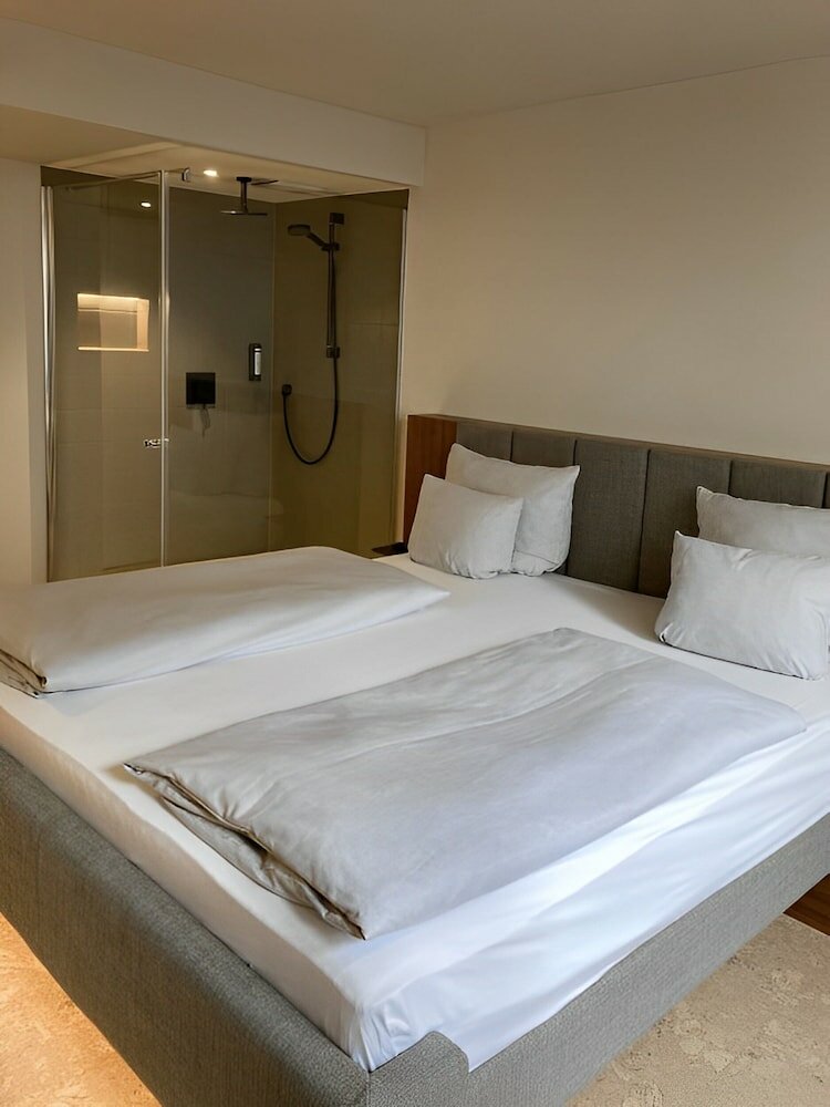 Фото Cocoon Stachus