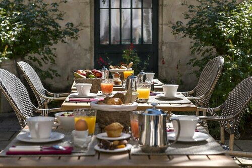 Внешний вид отеля La Baronnie Hôtel & SPA в Сен-Мартен-де-Ре, фото 5