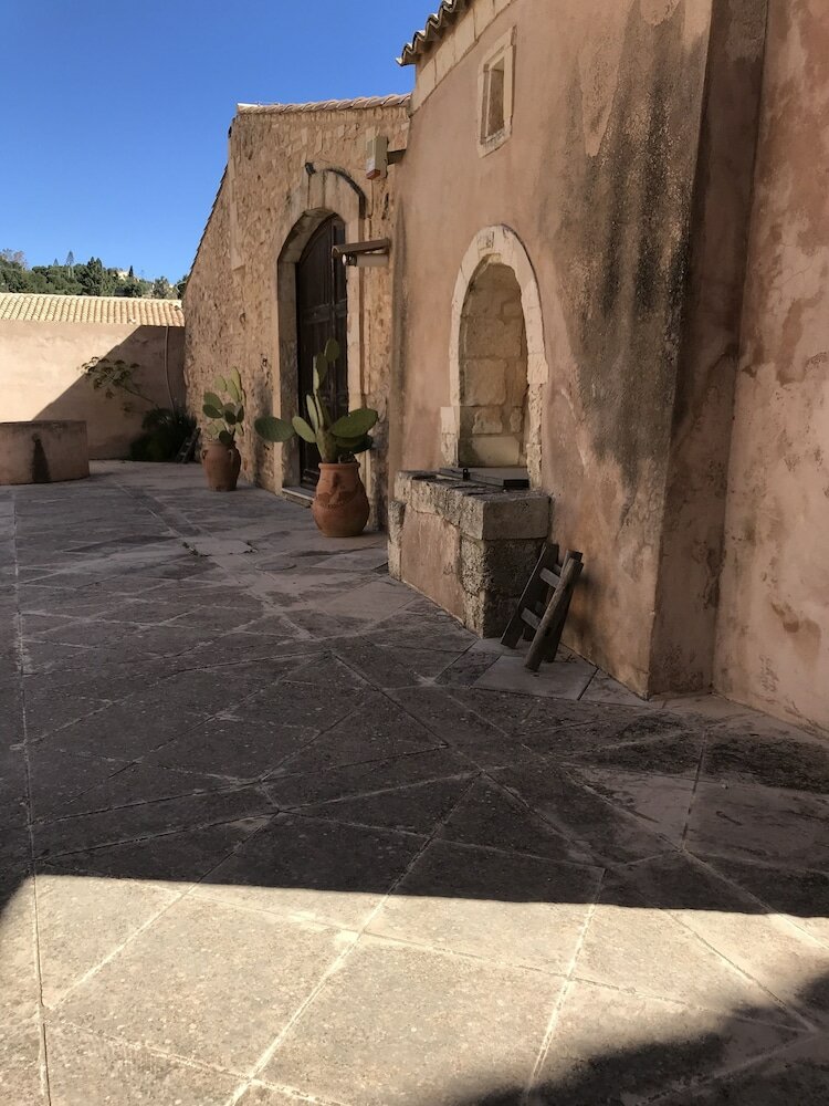 Фото Eremo Madonna delle Grazie