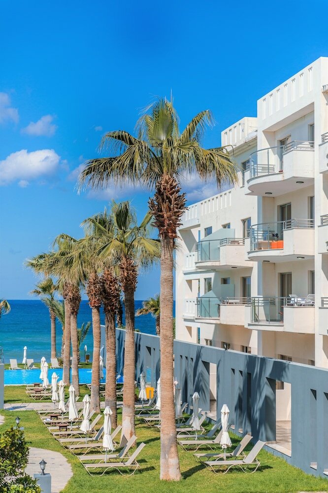 Фото Blue Lagoon Kosher Hotel