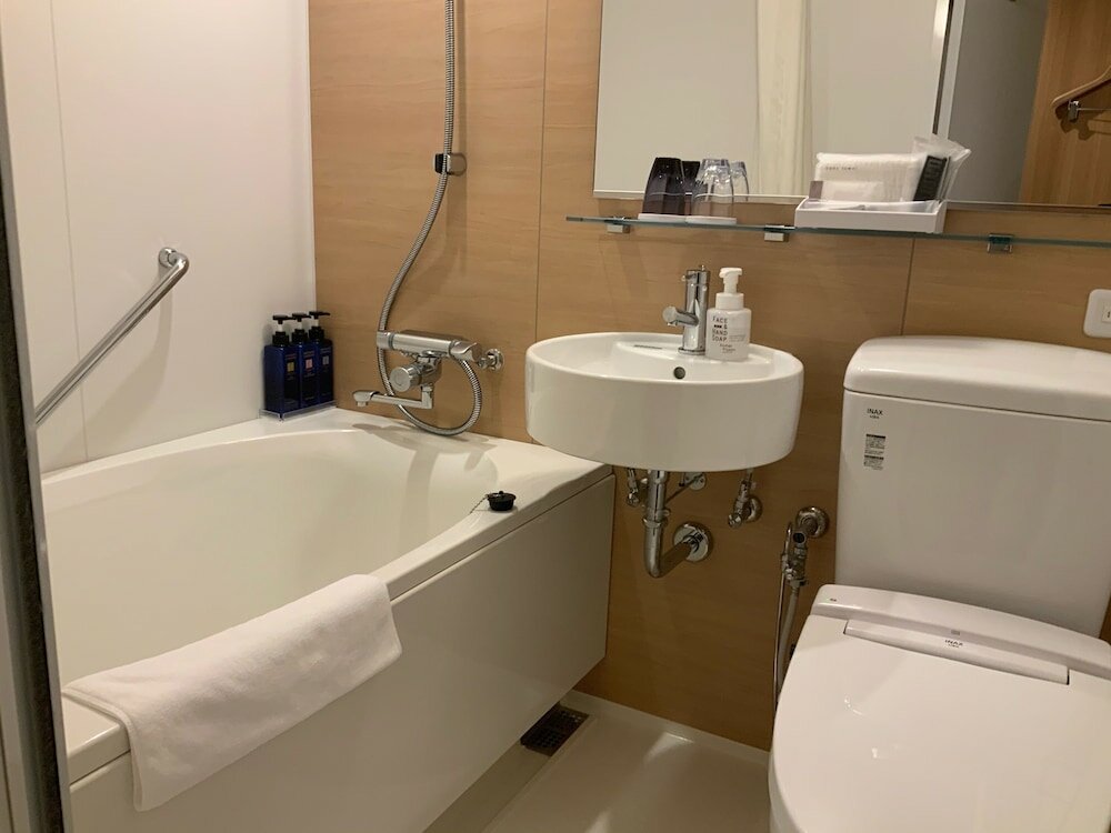 Фото Royal Twin Hotel Kyoto Hachijoguchi