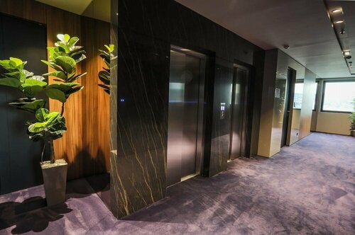 Гостиница Ambasador Hotel в Нише