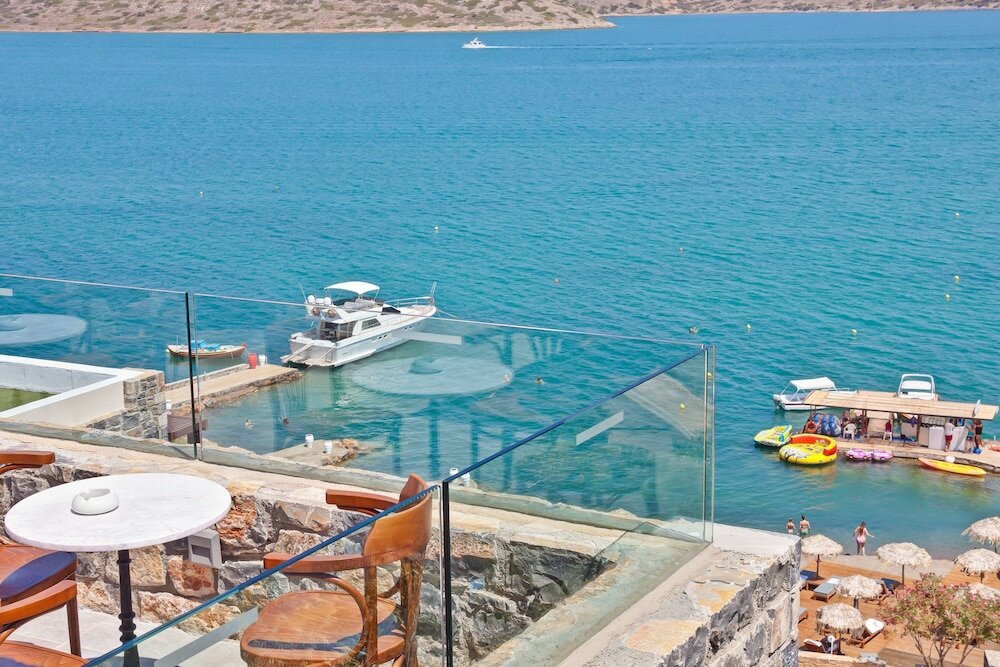 Фото Royal Marmin Bay Boutique & Art Hotel