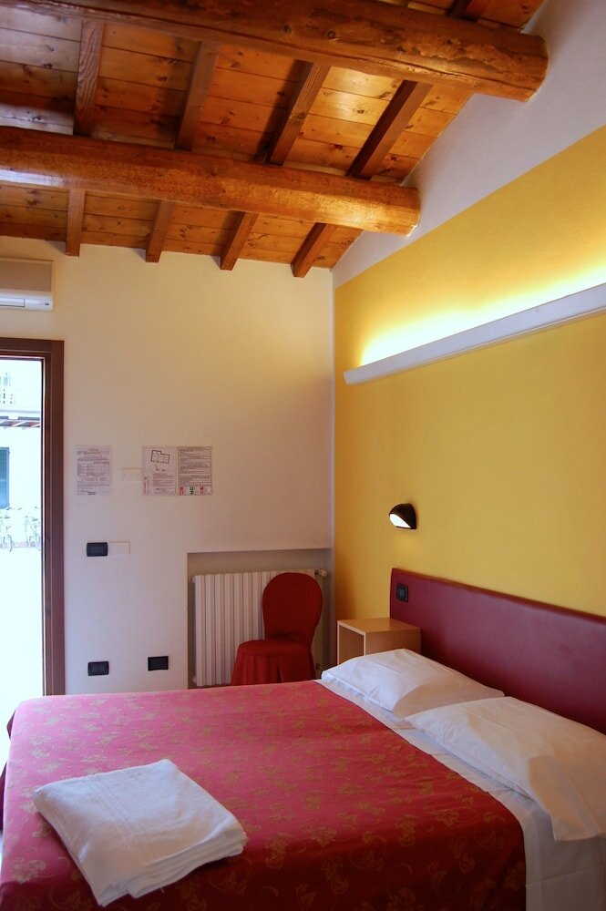 Фото Abbazia Bed & Breakfast